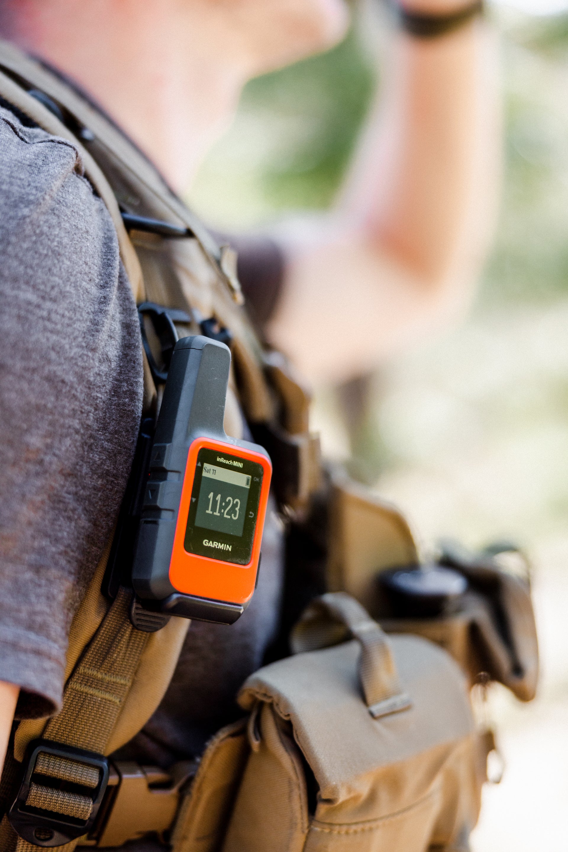 inreach mini 2 backpack tether Garmin Device Backpack Mount – Aziak Equipment
